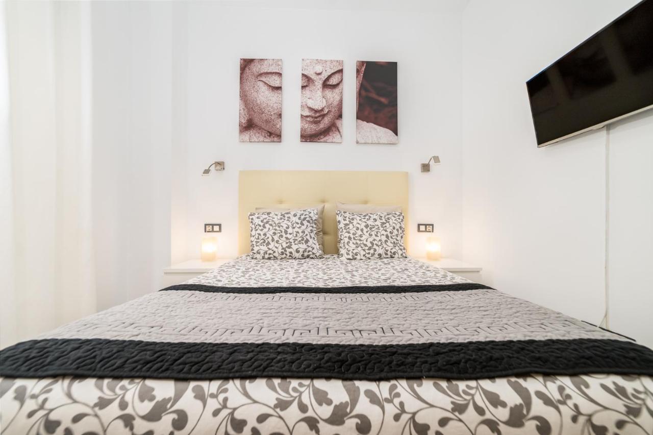 Malaga Suite Picasso With Swimming Pool And Parking In The Center! 外观 照片